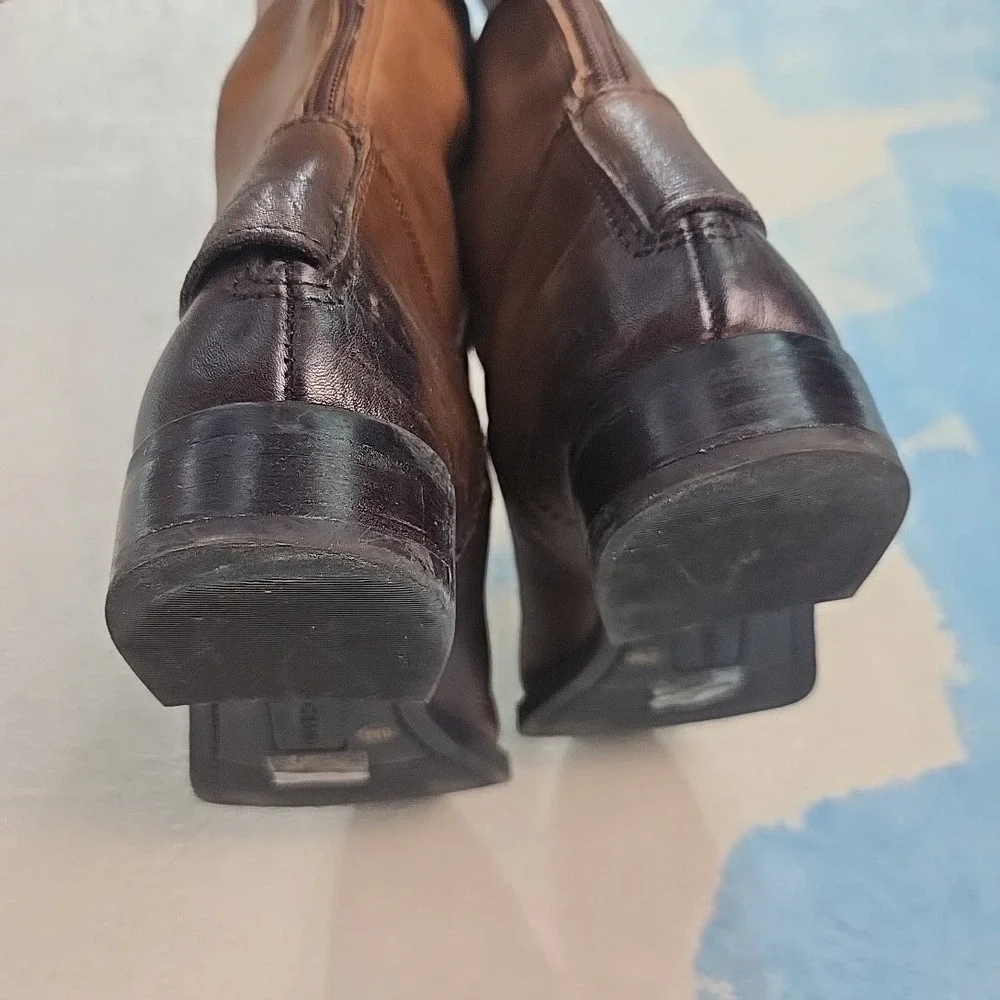 ARTURO CHIANG Women's Size 6 Brown Leather Tall Riding Boots Brass‎ Buttons GUC
